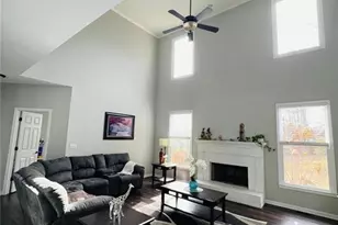 7437 Fireside Ln, Flowery Branch, GA 30542 - Photo 4