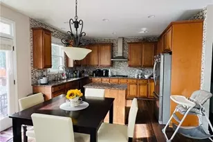 7437 Fireside Ln, Flowery Branch, GA 30542 - Photo 8