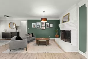 146 Lancelot Way, Lawrenceville, GA 30046 - Photo 4