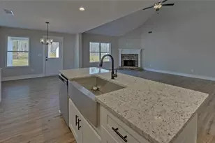 310 Park Pl Dr, Lavonia, GA 30553 - Photo 14