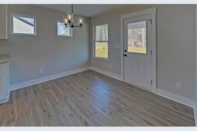 310 Park Place Drive, Lavonia, GA 30553 - Photo 16