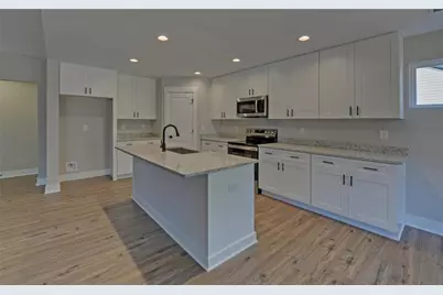 310 Park Place Drive, Lavonia, GA 30553 - Photo 12