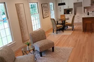 3390 Cedar Island Dr, Atlanta, GA 30311 - Photo 10