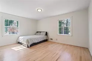 3390 Cedar Island Dr, Atlanta, GA 30311 - Photo 8