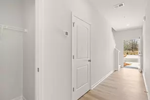 2004 Roseleigh Dr, Douglasville, GA 30134 - Photo 4