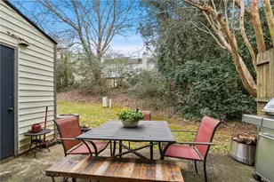 2506 Queen Anne Ct, Sandy Springs, GA 30350 - Photo 18