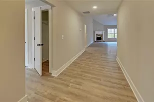 346 Park Pl Dr, Lavonia, GA 30553 - Photo 6