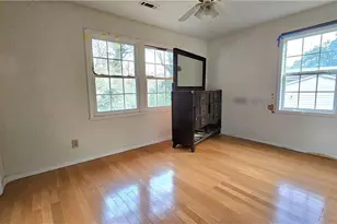 5322 Orly Terrace, Atlanta, GA 30349 - Photo 4