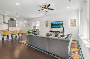 250 Walker Ave, Roswell, GA 30076 - Photo 6