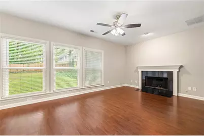 2312 Mahogany Glen Place, Lawrenceville, GA 30043 - Photo 4