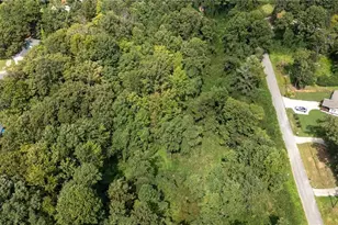 1828 Tulip Dr, Gainesville, GA 30507 - Photo 16