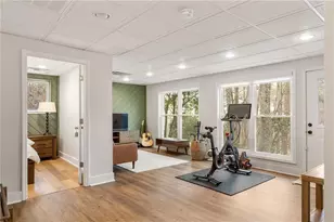 110 Lake Top Ct, Roswell, GA 30076 - Photo 32