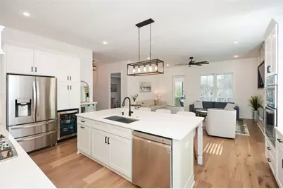 2235 Birchtree Way, Marietta, GA 30062 - Photo 10