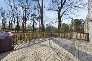 2010 Cambridge Ave, Atlanta, GA 30337 - Photo 12