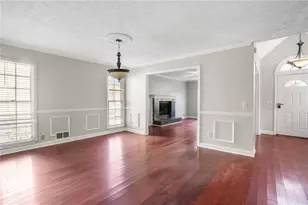 458 Stonebridge Ct, Stone Mountain, GA 30083 - Photo 4