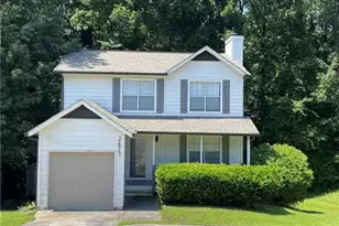 2675 Wildflower Ln, Snellville, GA 30039 - Photo 4