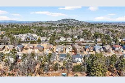 3316 Keenland Road, Marietta, GA 30062 - Photo 2