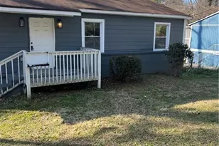 2298 Swallow Cir SE, Atlanta, GA 30315 - Photo 1