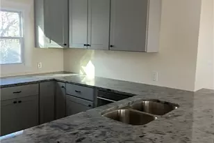 2298 Swallow Cir SE, Atlanta, GA 30315 - Photo 4