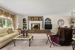 1033 Davenport Cir, Powder Springs, GA 30127 - Photo 4