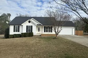 205 Daisy Ln, Chatsworth, GA 30705 - Photo 1