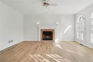 5085 Chapel Lake Cir, Douglasville, GA 30135 - Photo 4