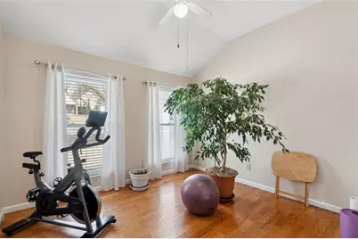 10600 Willow Meadow Circle, Johns Creek, GA 30022 - Photo 2