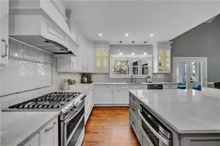 5640 Overlook Bluff, Johns Creek, GA 30097 - Photo 30