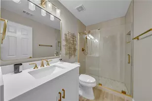 5640 Overlook Bluff, Johns Creek, GA 30097 - Photo 54