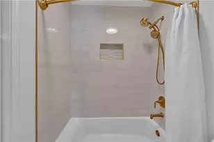 5640 Overlook Bluff, Johns Creek, GA 30097 - Photo 48