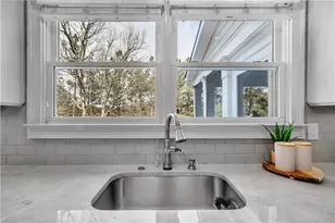 5640 Overlook Bluff, Johns Creek, GA 30097 - Photo 26