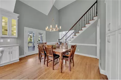 5640 Overlook Bluff, Johns Creek, GA 30097 - Photo 32