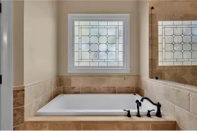 5640 Overlook Bluff, Johns Creek, GA 30097 - Photo 42