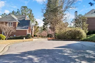 5640 Overlook Bluff, Johns Creek, GA 30097 - Photo 76