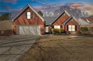 3510 Rivers End Pl, Buford, GA 30519 - Photo 2