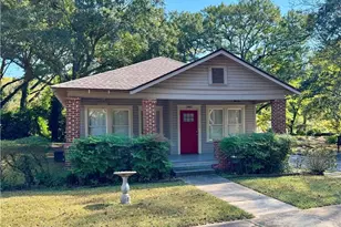 2482 Maple St, East Point, GA 30344 - Photo 1