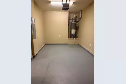 6536 Woodwell Drive, Union City, GA 30291 - Photo 22