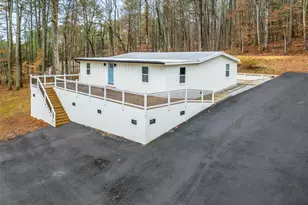 129 Blacks Mill Valley, Dawsonville, GA 30534 - Photo 2