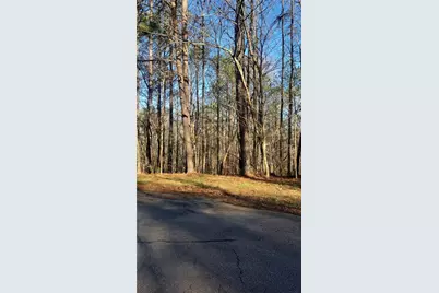 4440 Susans Way, Snellville, GA 30039 - Photo 6