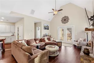 40 E Second St, Newnan, GA 30263 - Photo 12