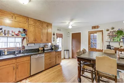 538 Valleyview Drive, Winder, GA 30680 - Photo 6