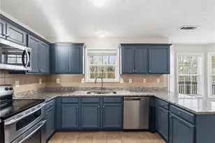 1224 Morrow Dr, Social Circle, GA 30025 - Photo 10