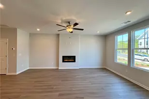 481 Crown Dr, Emerson, GA 30137 - Photo 4