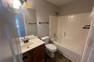 1785 Campbell Ives Dr, Lawrenceville, GA 30045 - Photo 14