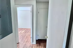 2476 Maple St, East Point, GA 30344 - Photo 6