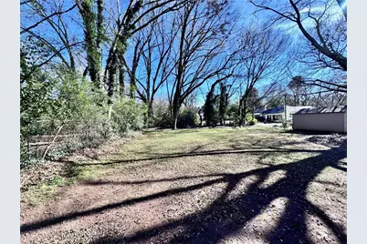 2476 Maple Street, East Point, GA 30344 - Photo 12