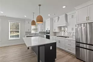 2410 Reserve Manor Ct, Lawrenceville, GA 30011 - Photo 20