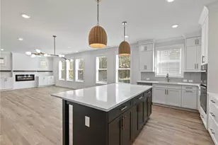 2410 Reserve Manor Ct, Lawrenceville, GA 30011 - Photo 18