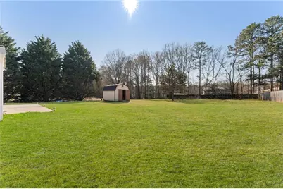 973 Vera Court, Winder, GA 30680 - Photo 2