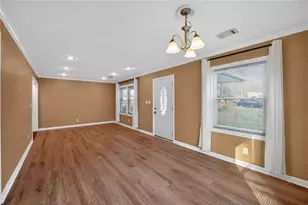 871 Hargis St SE, Atlanta, GA 30315 - Photo 8